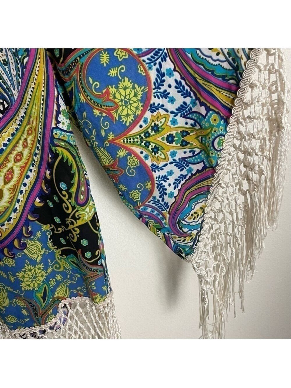 Women’s Chico’s Retro Paisley Fringe Boho Tunic Size 1 US! - Picture 5 of 9